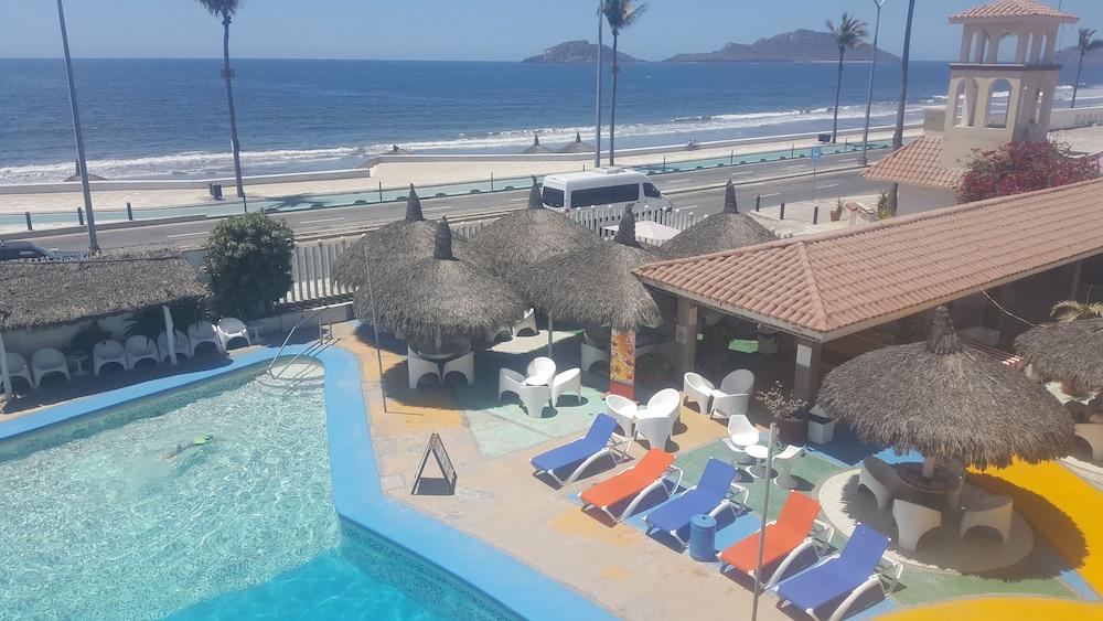 Hotel Sands Arenas Mazatlán Extérieur photo